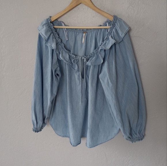 Free People Lily Of The Valley Chambray Ruffled Blouse M - Picture 14 of 14